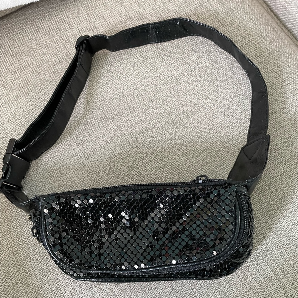 Black chainmail Fanny pack
